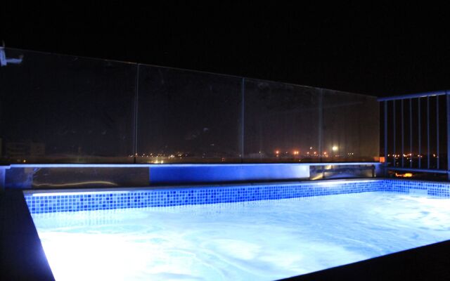 Qbic City Hotel