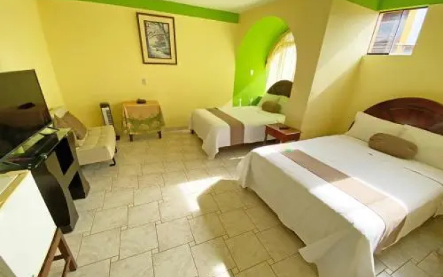 Gran Bombonaje Rioja Hotel
