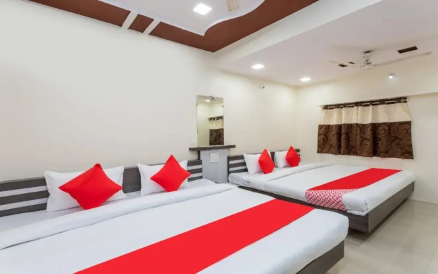 Hotel Krishna Palace