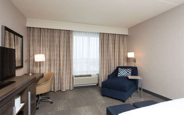 Hampton Inn & Suites Grand Rapids Downtown