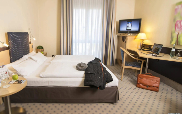 Holiday Inn - the niu, Stream Monchengladbach by IHG