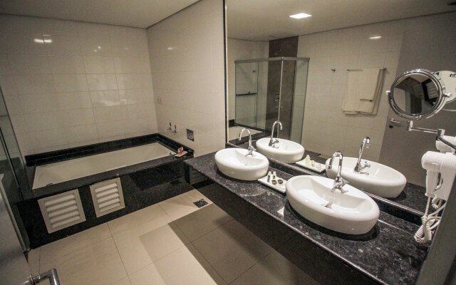 Oscar Hotel Executive