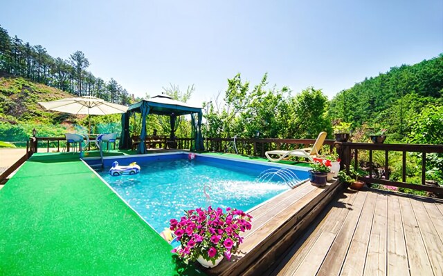 Yeoju Plum Fragrance Pension