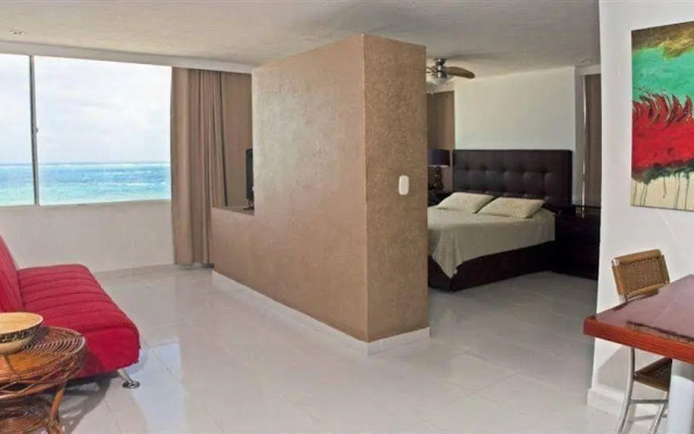 Calypso Beach Hotel