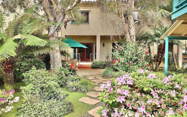 Belmont Heights Retreat Stunning Gardens