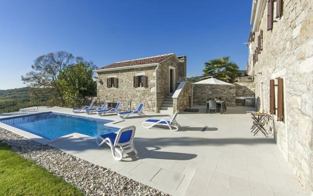 Villa Rosa
