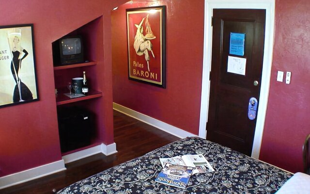 Palm Beach Hibiscus Bed & Breakfast