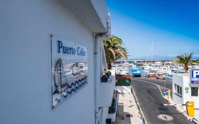 Apartamentos Puerto Colon Club