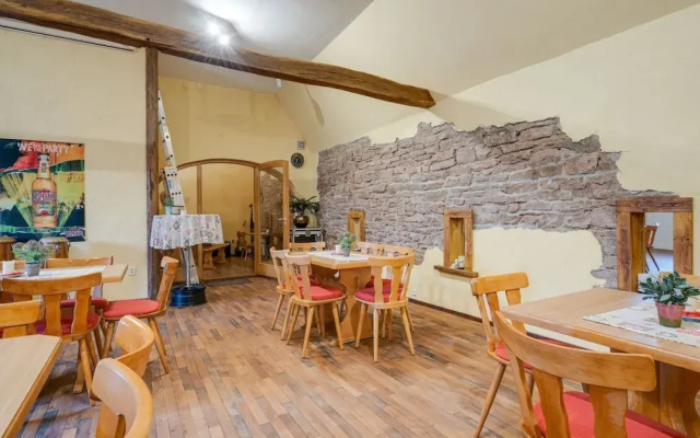 Flat in Meisberg With In-house Catering