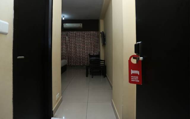 OYO 9219 Hotel Veenu International