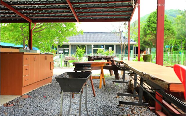 Danyang Autumn View Pension