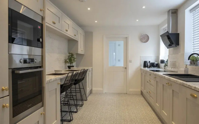 The Callie by Sasco Apartments