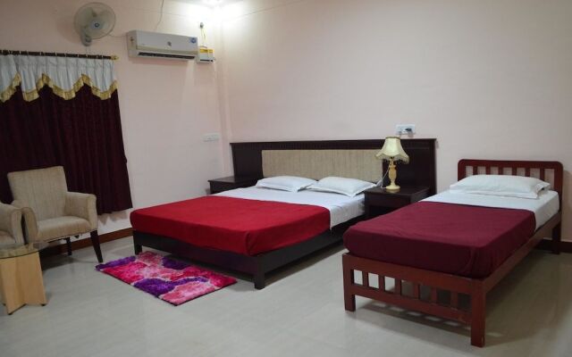 KSTDC Hotel Mayura Chalukya Badami
