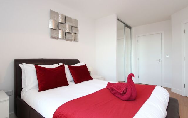 Skylark House Luxury Service Apartments