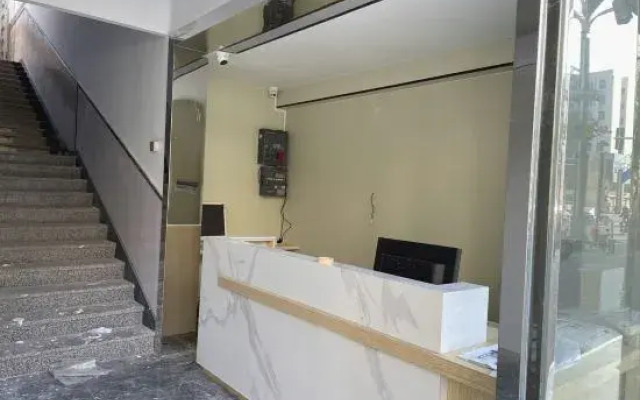 Yijing Hotel