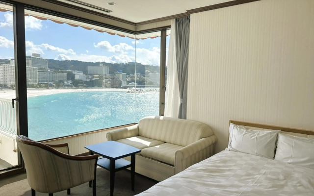 Shiraraso Grand Hotel