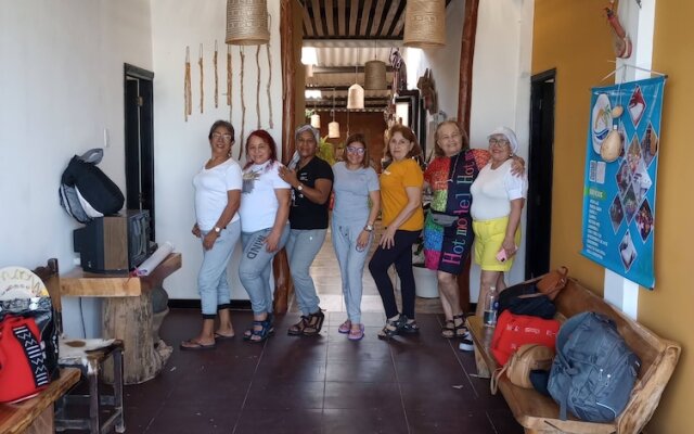 Flamencamarones Hotel Familiar