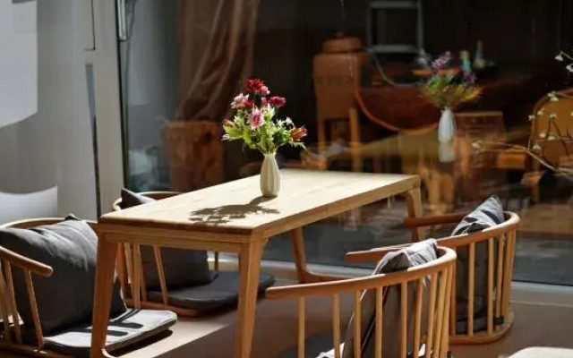 Lijiang Xiangyu Yuanjun Shiguang Homestay (Gucheng Branch)