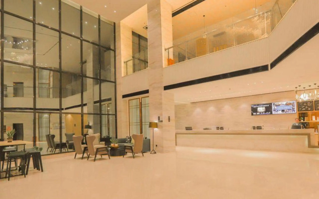 City Comfort Inn Hotel (Hechi Chengdong)
