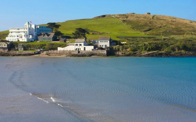 19 Burgh Island Causeway