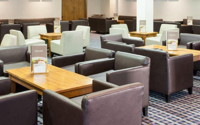 Holiday Inn Swindon by IHG