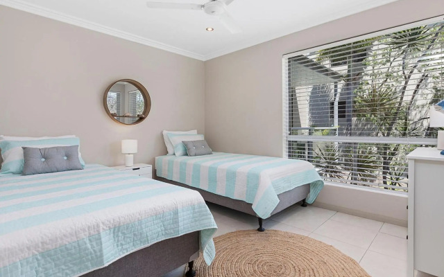 Apartment 1 Attunga Heights 4