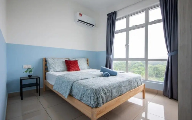 Bright & Modern 3BR Suite, Free Parking