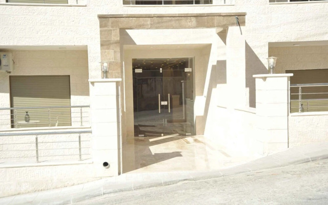 Amazing one Bedroom Apartment in Amman,elwebdah 8