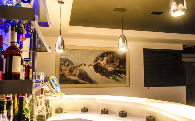 Paramount Bay Penthouse
