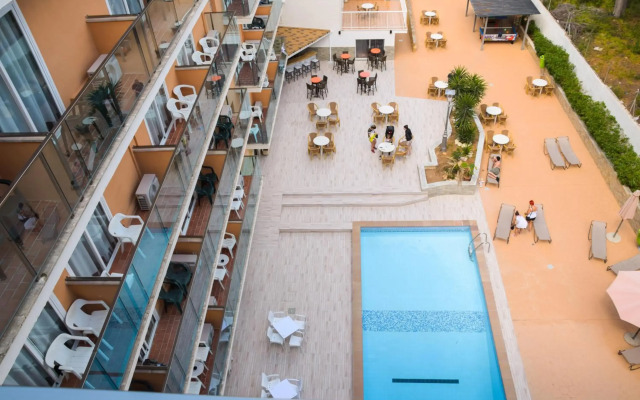 Hotel Costa Mediterraneo