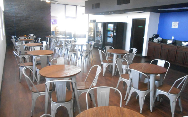 SureStay Hotel by Best Western Phoenix Airport