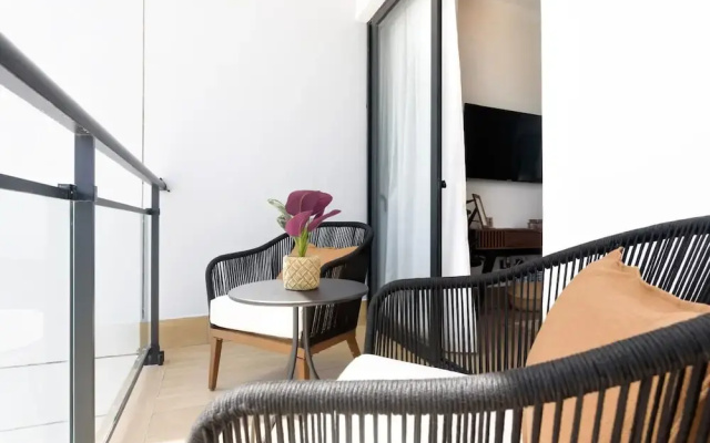 Punta Cana Downtown Studio - Pool Access