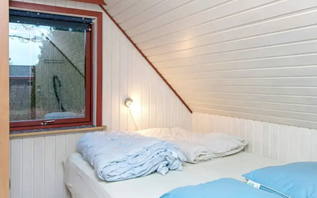 Peaceful Holiday Home in Ebeltoft near Sea
