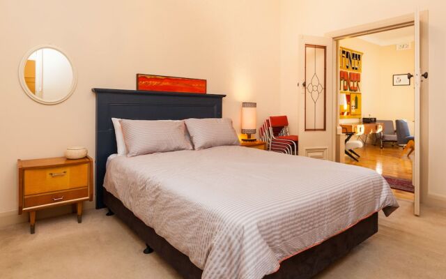 MADELINE, 1BDR Fitzroy Apartment