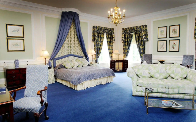 Swinfen Hall Hotel