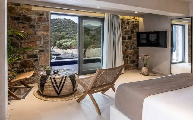 Beach Access Suites With Breakfast