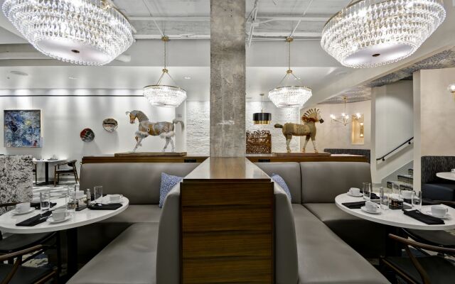 Hotel Indigo Kansas City - The Crossroads by IHG