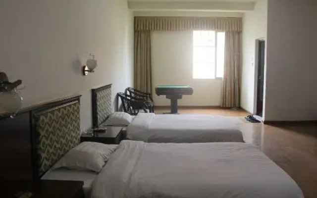 Henglong Hotel