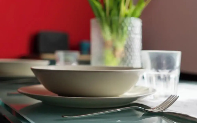 Rosa Homes - The Red