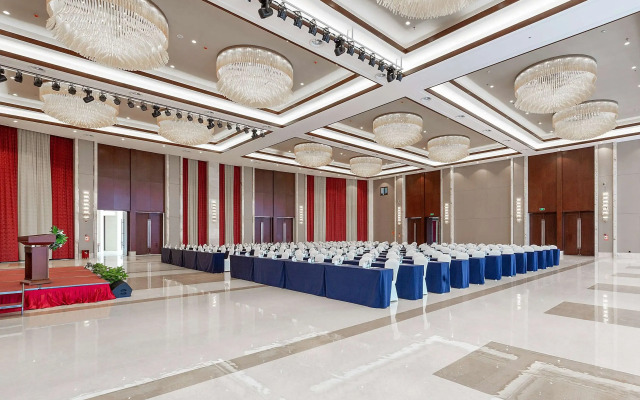Ramada by Wyndham Kunming Yiliang Resort