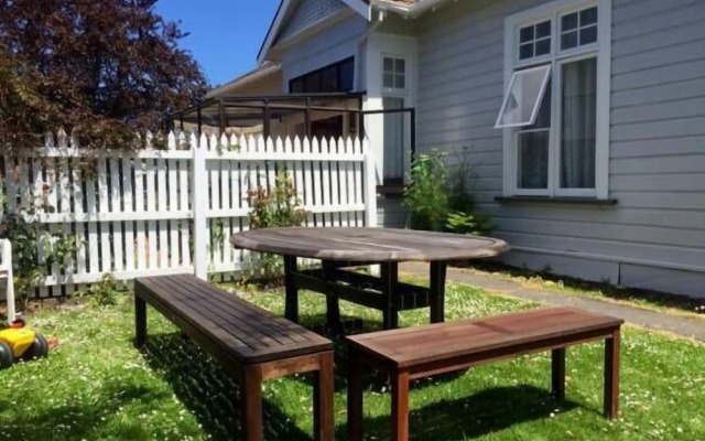 Dunedin Boutique Homestay