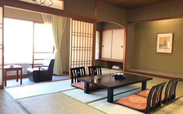 Atami Kinjokan
