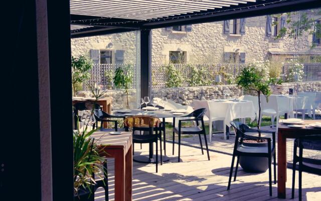 Le Domaine de Baulieu, Singuliers Hotels