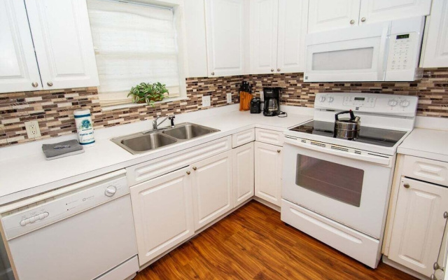 Magnolia North 4827-302