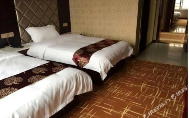 Junqi Hotel