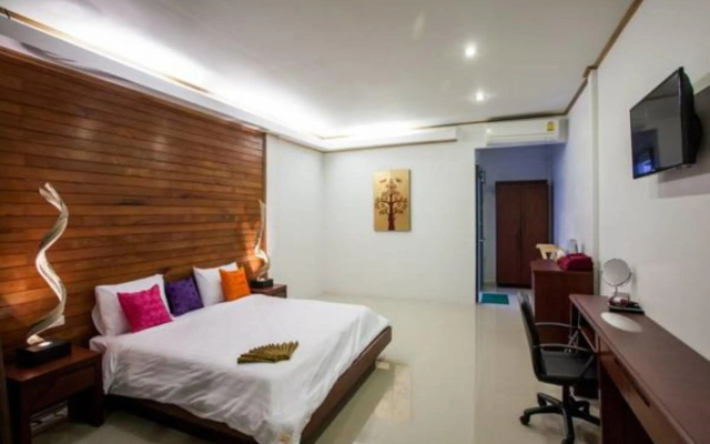 Paradise Resort PHI PHI
