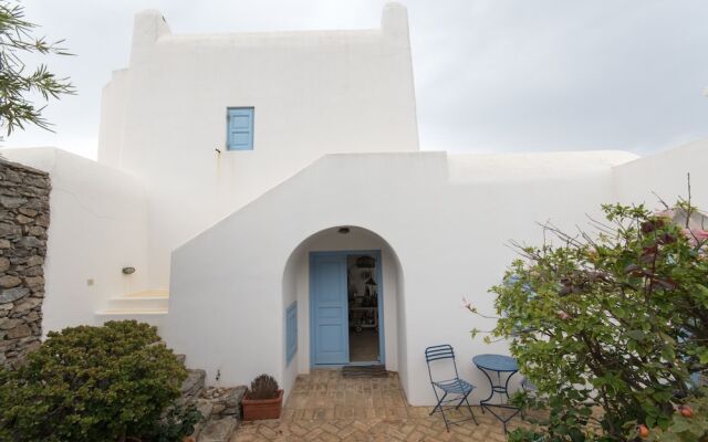 Villa Cycladic Breeze Tranquil & Private