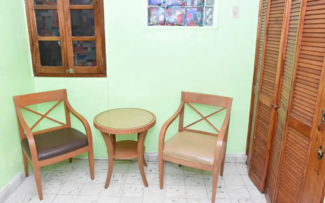 Room in B&B - Cancun Guest House 6
