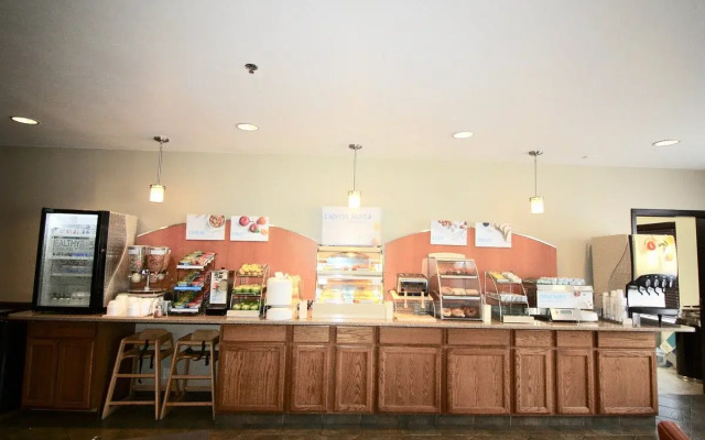 Spark by Hilton La Crosse Onalaska
