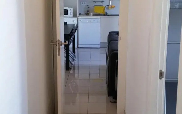 Pelegri Apartment